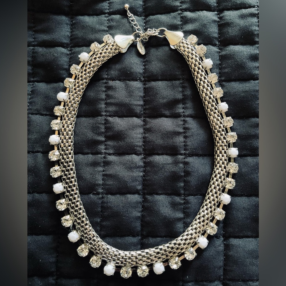 Express Collar Necklace